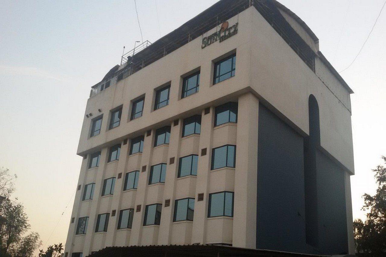 Hotel Suncity Residency Мумбаи Экстерьер фото